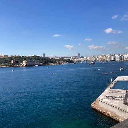 Apartmán Charming Central Townhouse In Sliema Steps From Promenade And Sliema Ferry Exteriér fotografie